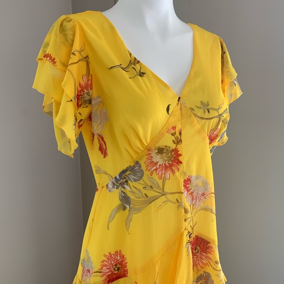 🆕 ASOS, V-neck Floral Tiered Dress - Picture 7 of 10